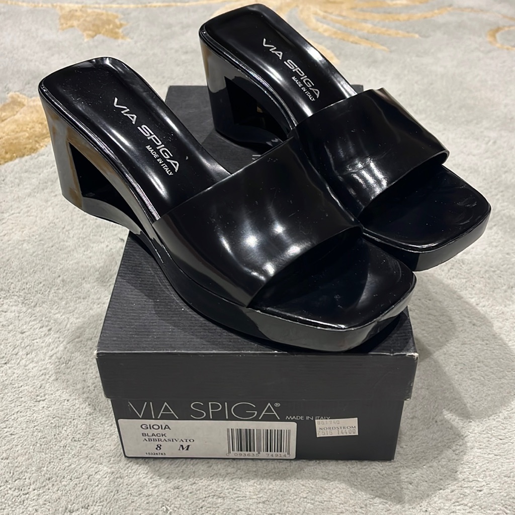 Via Spiga Wedges Lucite Size 8 Black Leather Sexy Euc